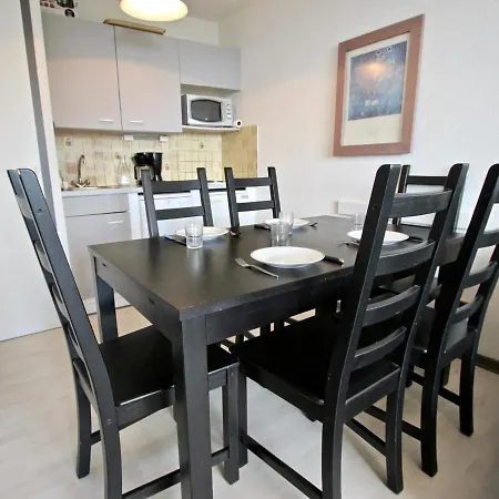 Apartment Cosy 6 Pers, Balcon Sud-ouest, Proche Pistes Et Commerces - Fr-1-340-120